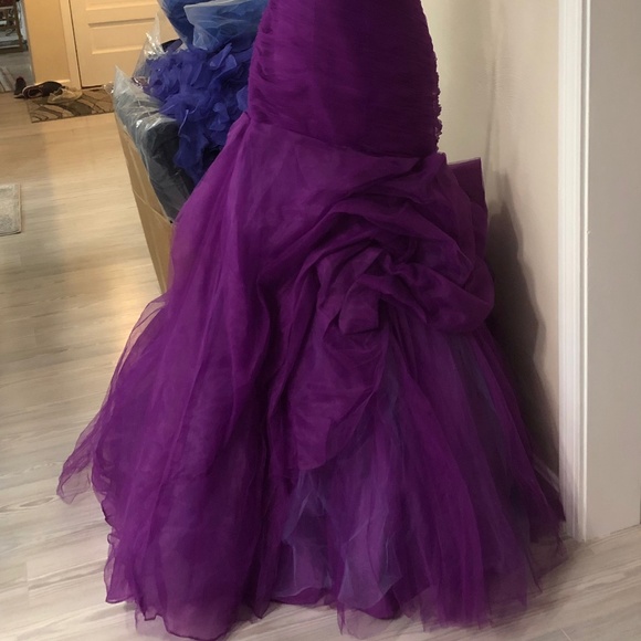 Mega tulle with side ruffles - Picture 4 of 11